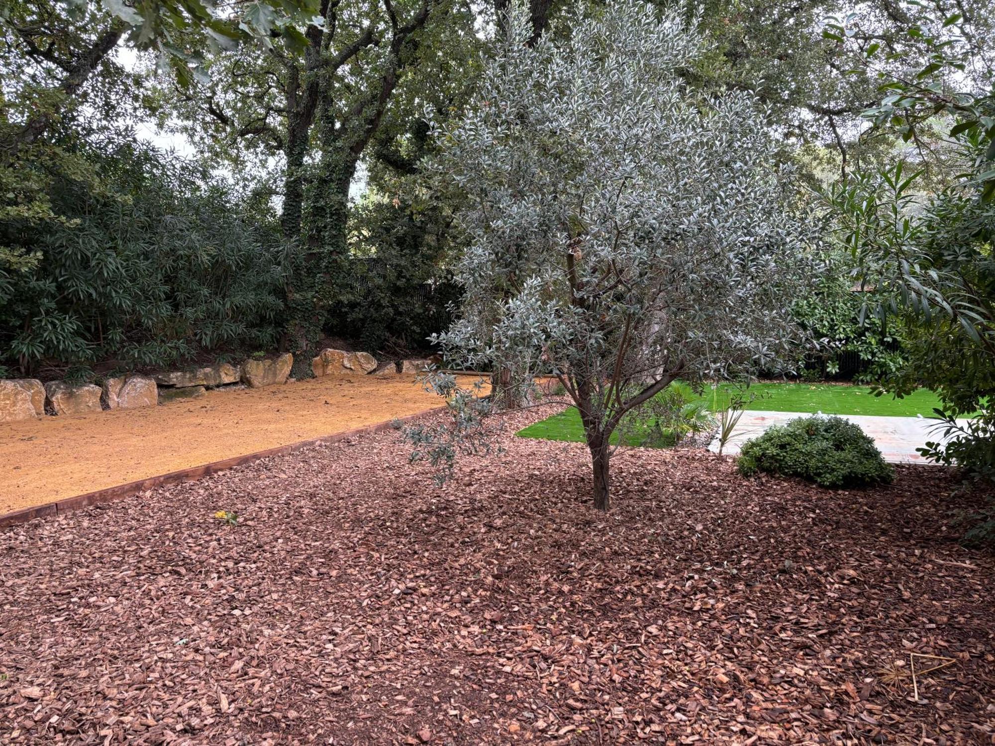 Les Jardins Du Castelas - Piscines, Jardins Et Spas Privatifs Uchaux Kültér fotó